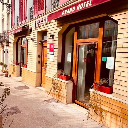 Le Grand Hotel Форкалкер Екстериор снимка